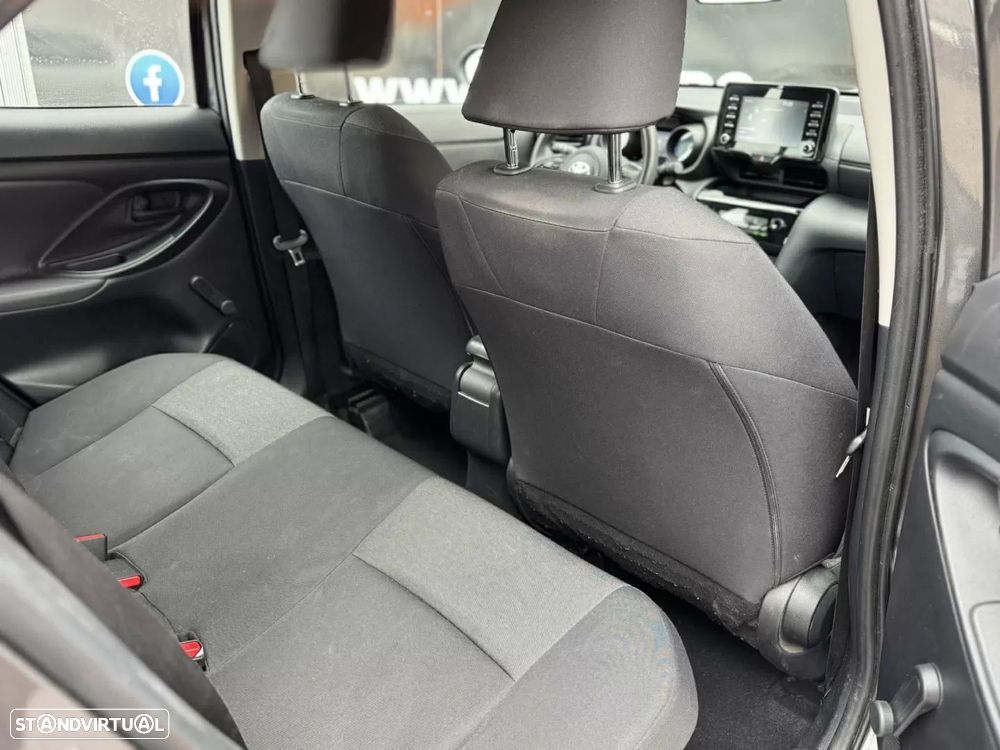 Toyota Yaris Cross 1.5 HDF Comfort - 12