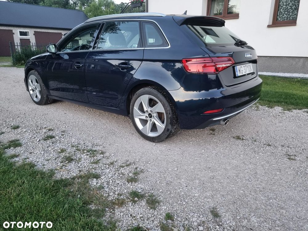 Audi A3 Sportback 1.6 TDI S tronic - 5