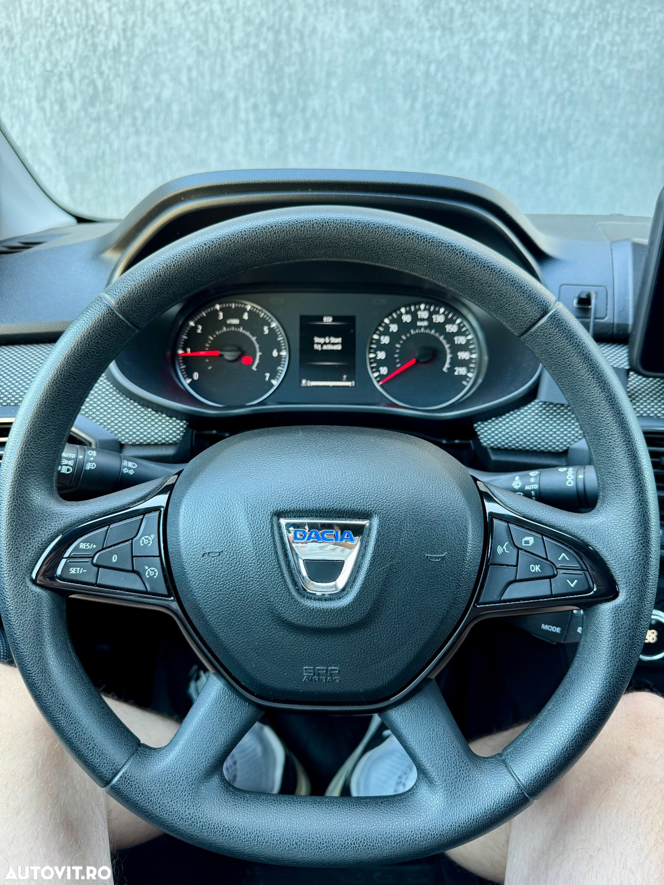 Dacia Logan ECO-G 100 MT6 Comfort - 27