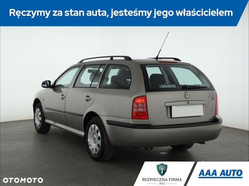 Skoda Octavia - 6