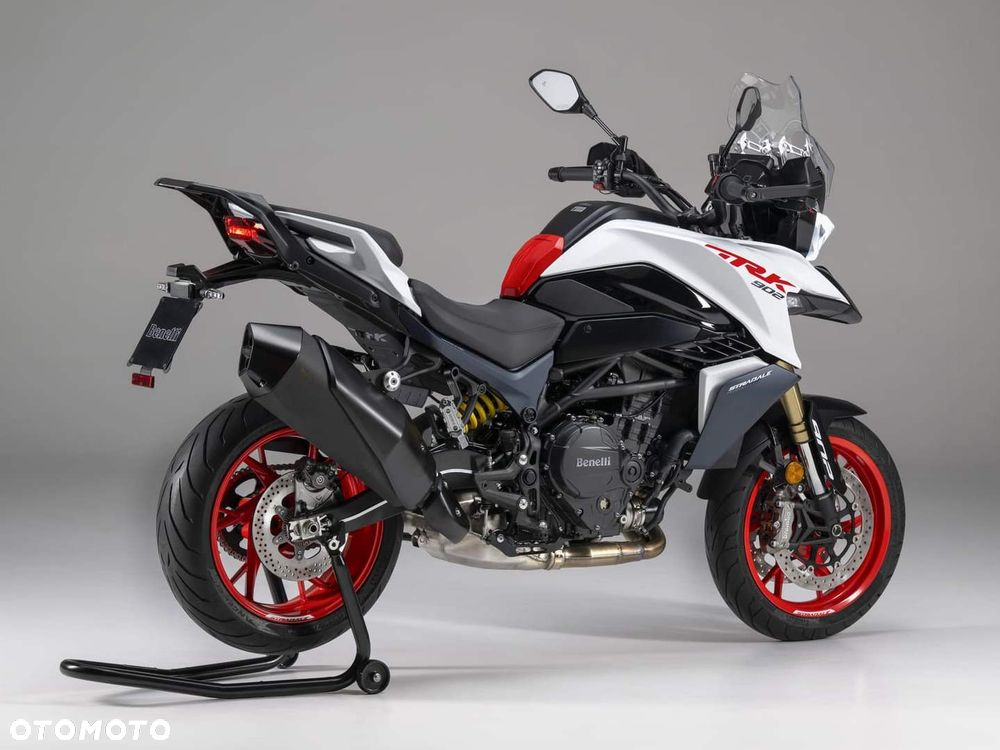 Benelli Inny - 6