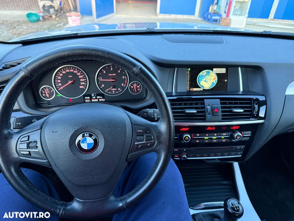 BMW X3 2.0d - 8