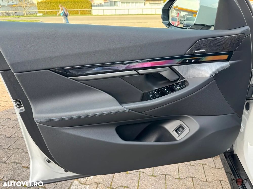 BMW Seria 5 520d Aut. - 13