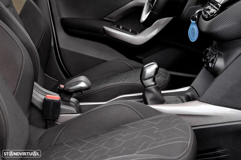 Peugeot 2008 1.6 BlueHDi Style - 16