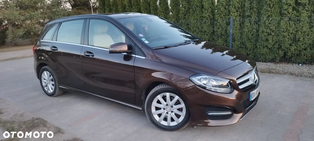 Mercedes-Benz Klasa B 180 (BlueEFFICIENCY) 7G-DCT - 2