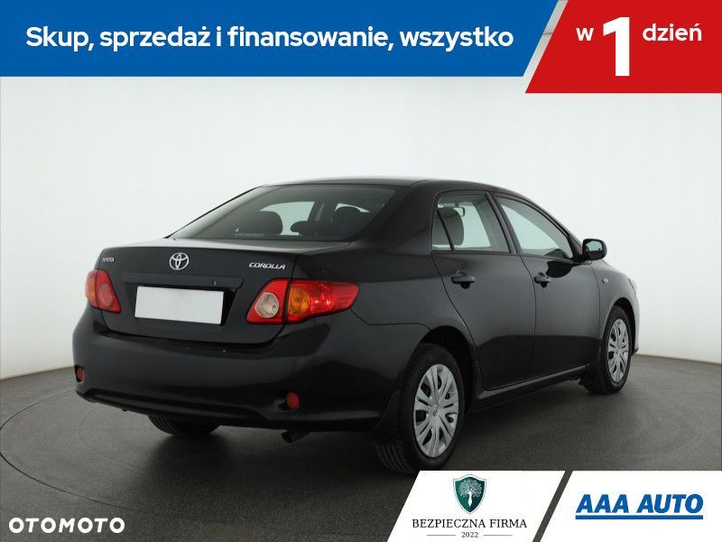 Toyota Corolla - 7