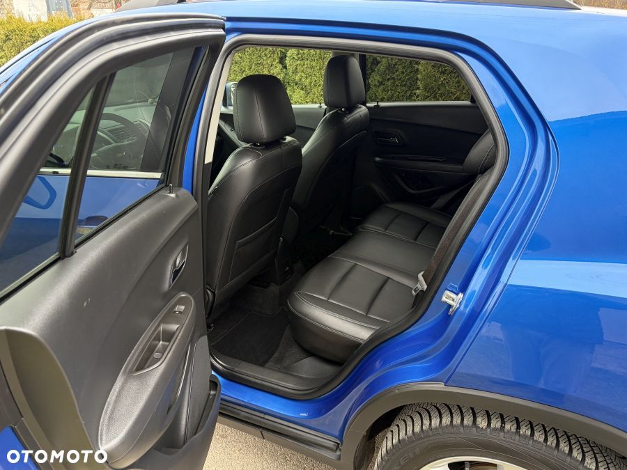 Chevrolet Trax 1.4T LS - 24