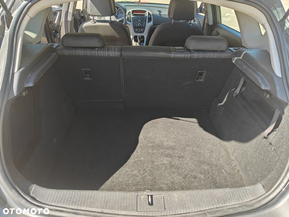 Opel Astra - 25