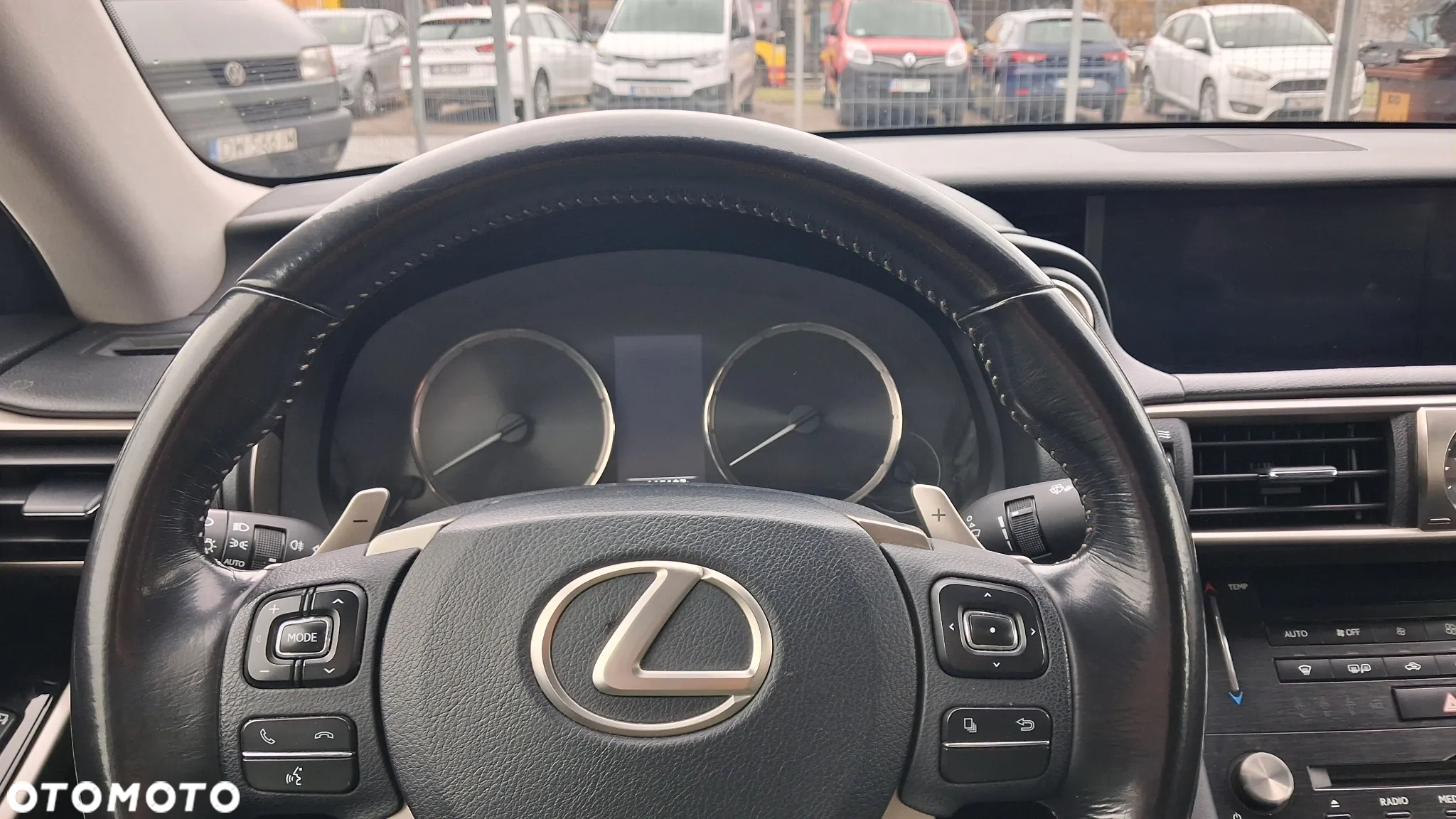 Lexus IS 200t Elegance - 18