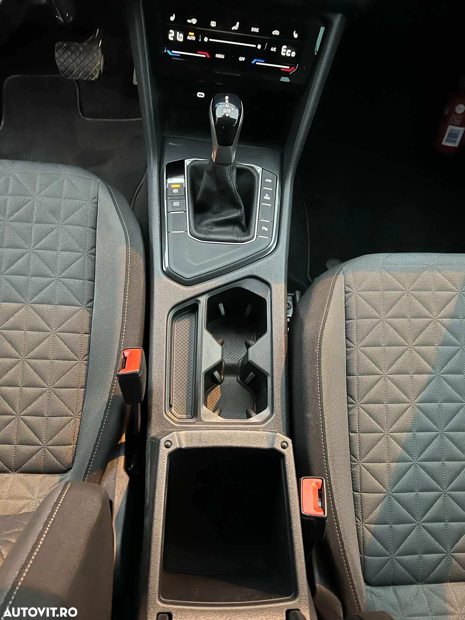 Volkswagen Tiguan 1.4 eHybrid OPF DSG ACTIVE - 14