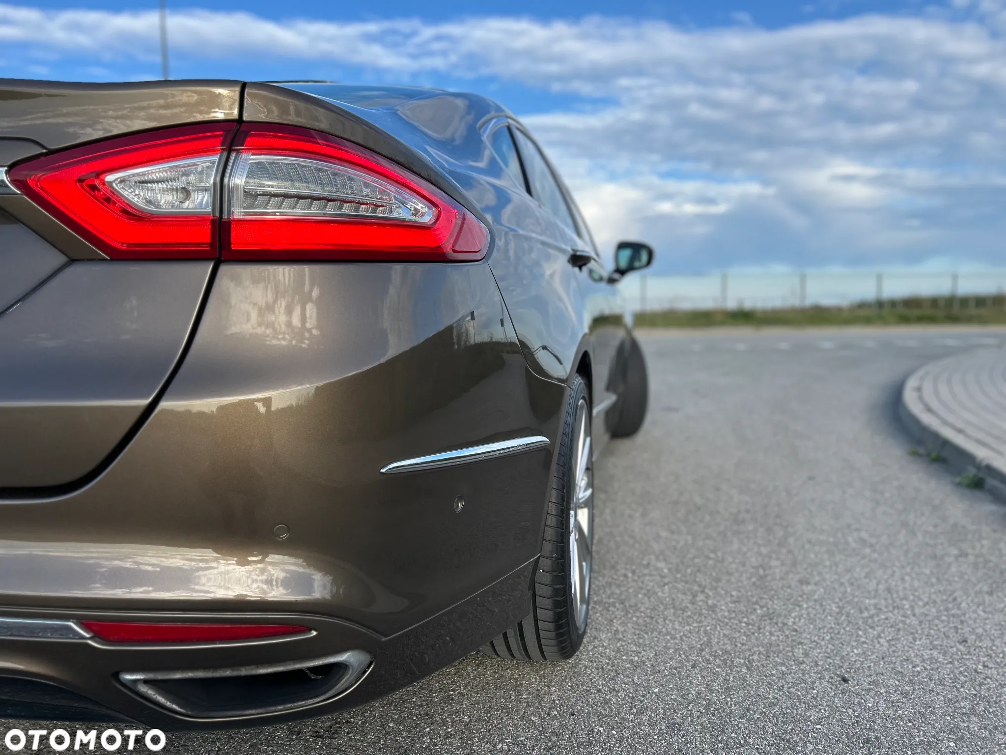 Ford Mondeo Vignale 2.0 EcoBoost - 8