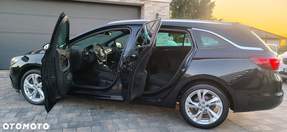 Opel Astra 1.4 Turbo Business - 13