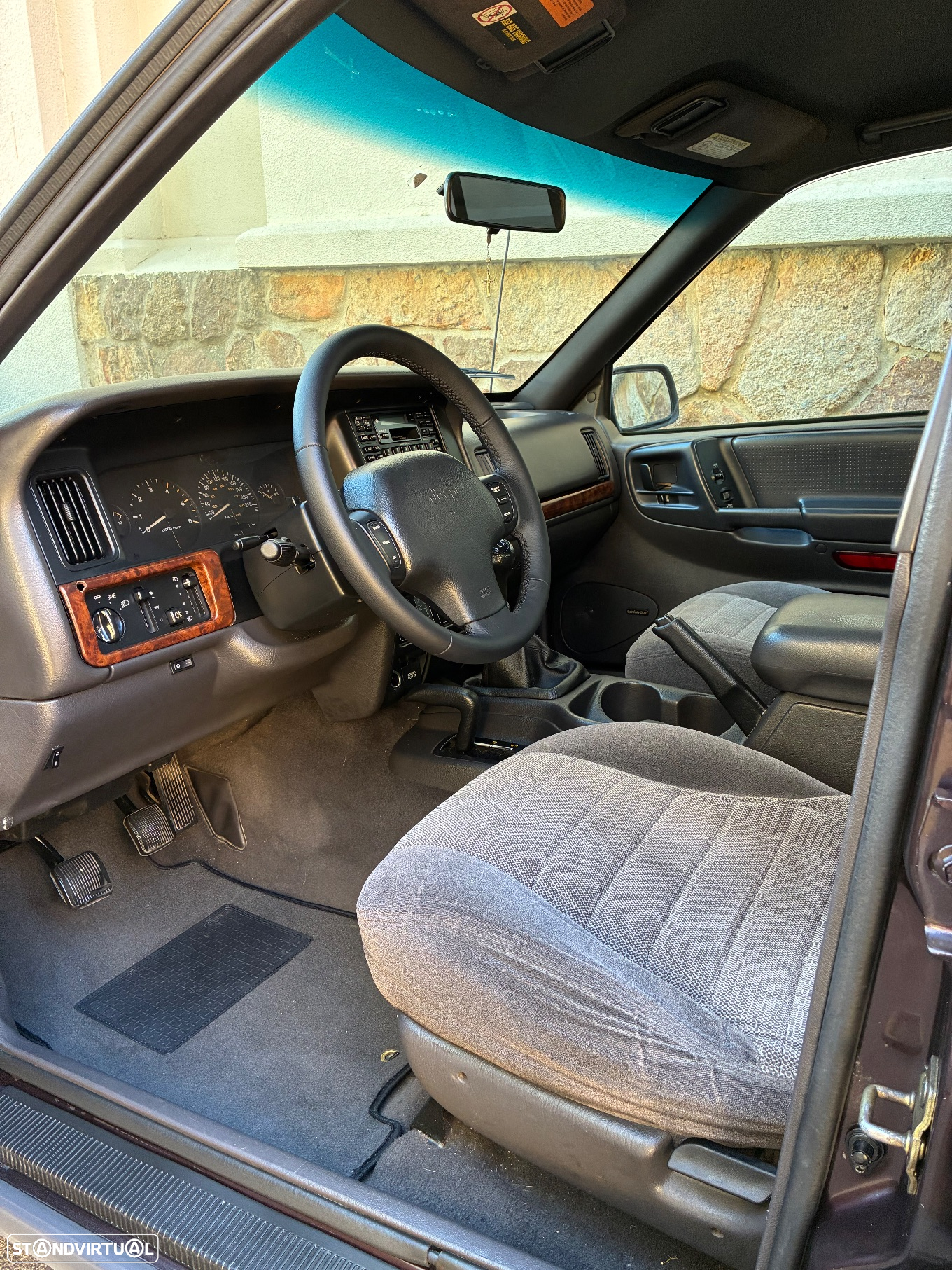 Jeep Grand Cherokee 2.5 TD Laredo - 8