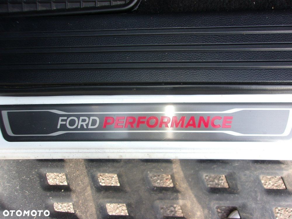 Ford Ranger Raptor - 19