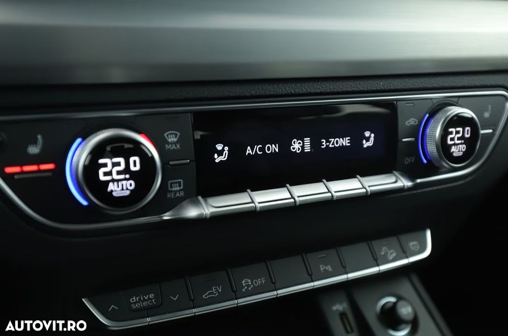 Audi Q5 50 TFSI e quattro S tronic PHEV S Line - 17