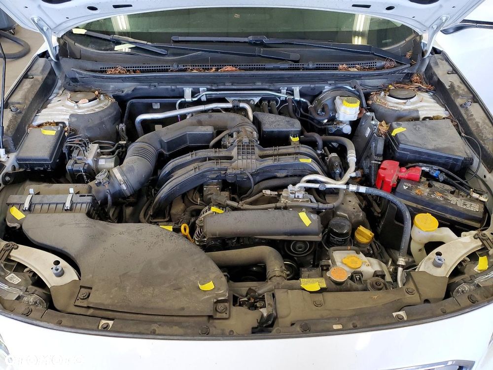 Subaru Outback 2.5i Exclusive - 12