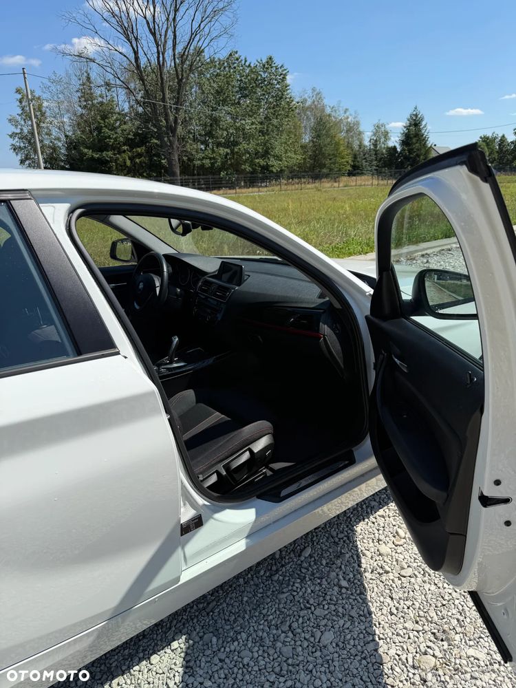 BMW Seria 1 120d Sport Line - 17