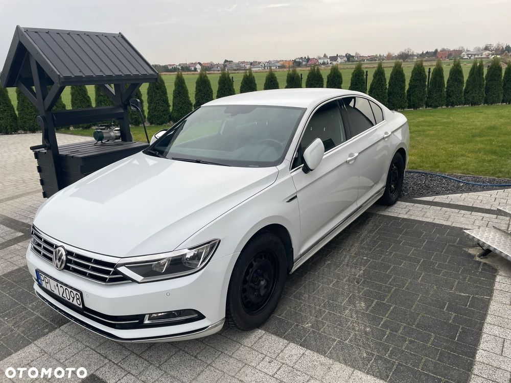 Volkswagen Passat - 10