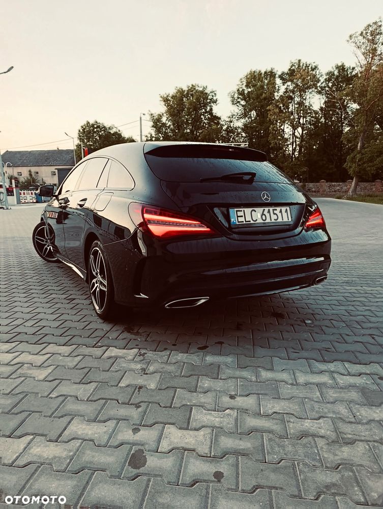 Mercedes-Benz CLA 180 7G-DCT AMG Line - 2