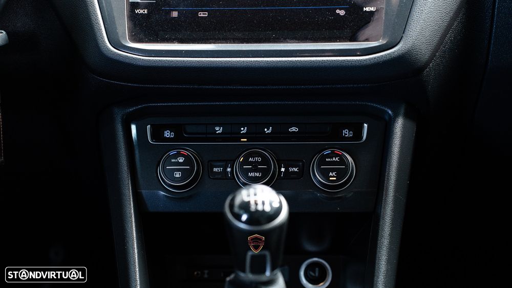 VW Tiguan 1.6 TDI Confortline - 19