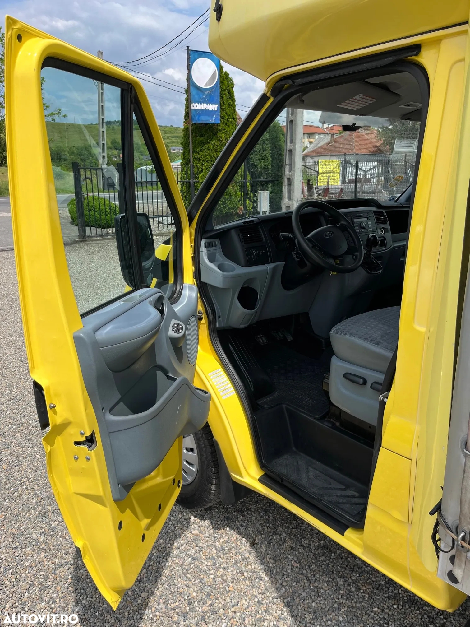 Ford Transit - 11