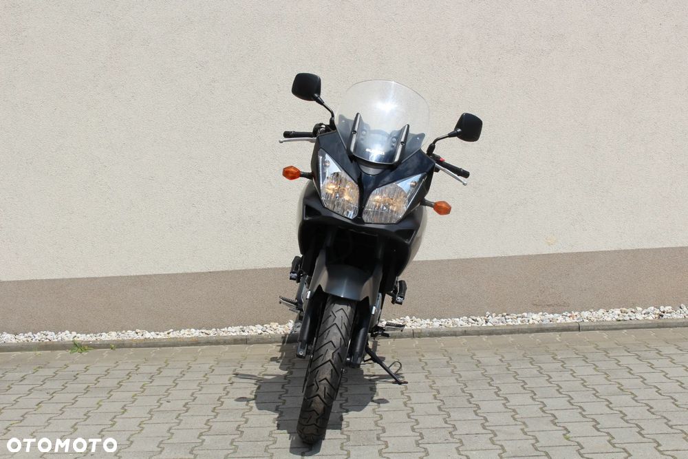 Suzuki V-STROM - 12