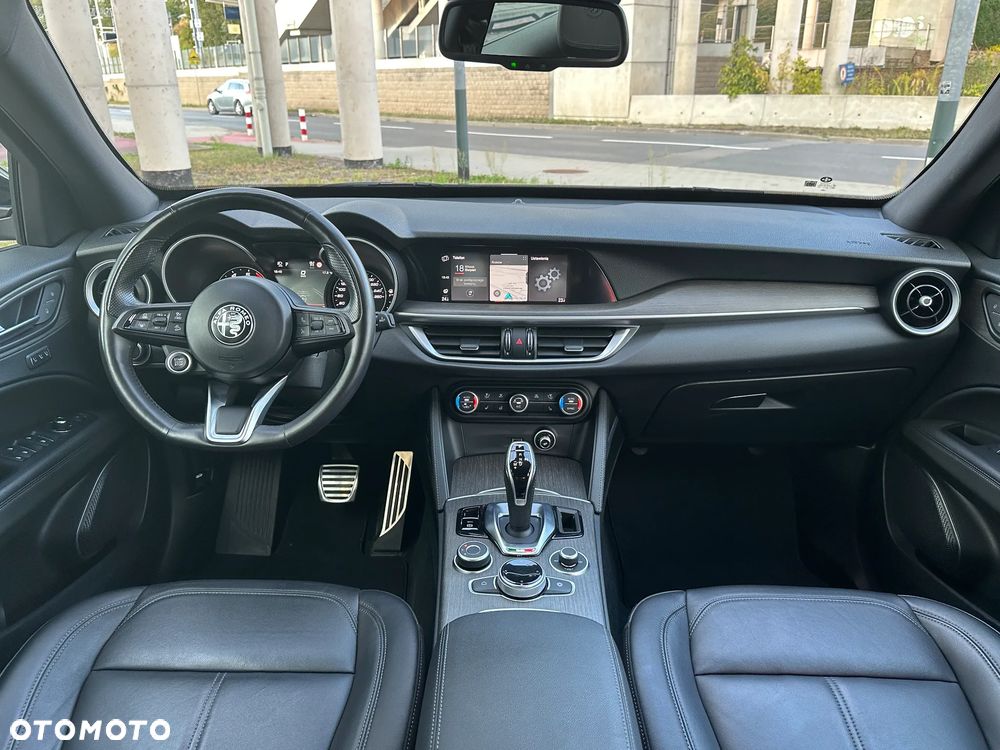 Alfa Romeo Stelvio 2.0 Turbo TI Q4 - 15