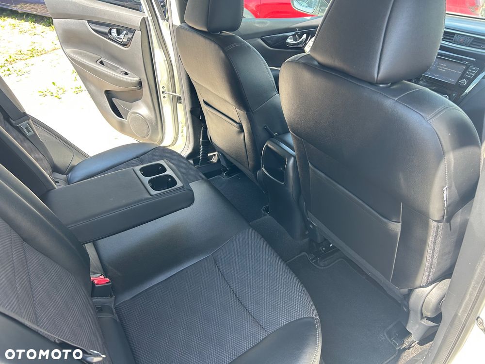 Nissan Qashqai 1.6 dCi Tekna S&S - 19