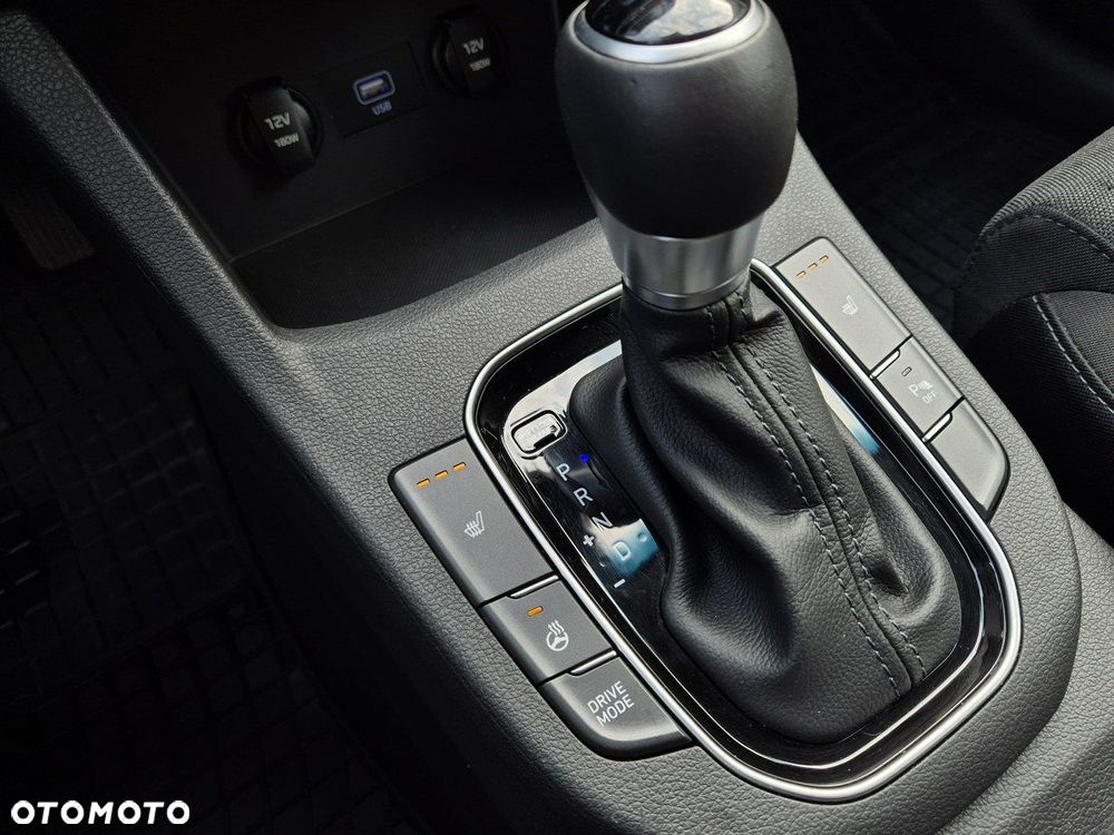 Hyundai i30 1.5 T-GDI 48V Smart DCT - 27