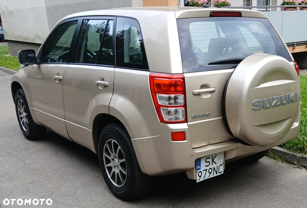Suzuki Grand Vitara 2.7 V6 - 15