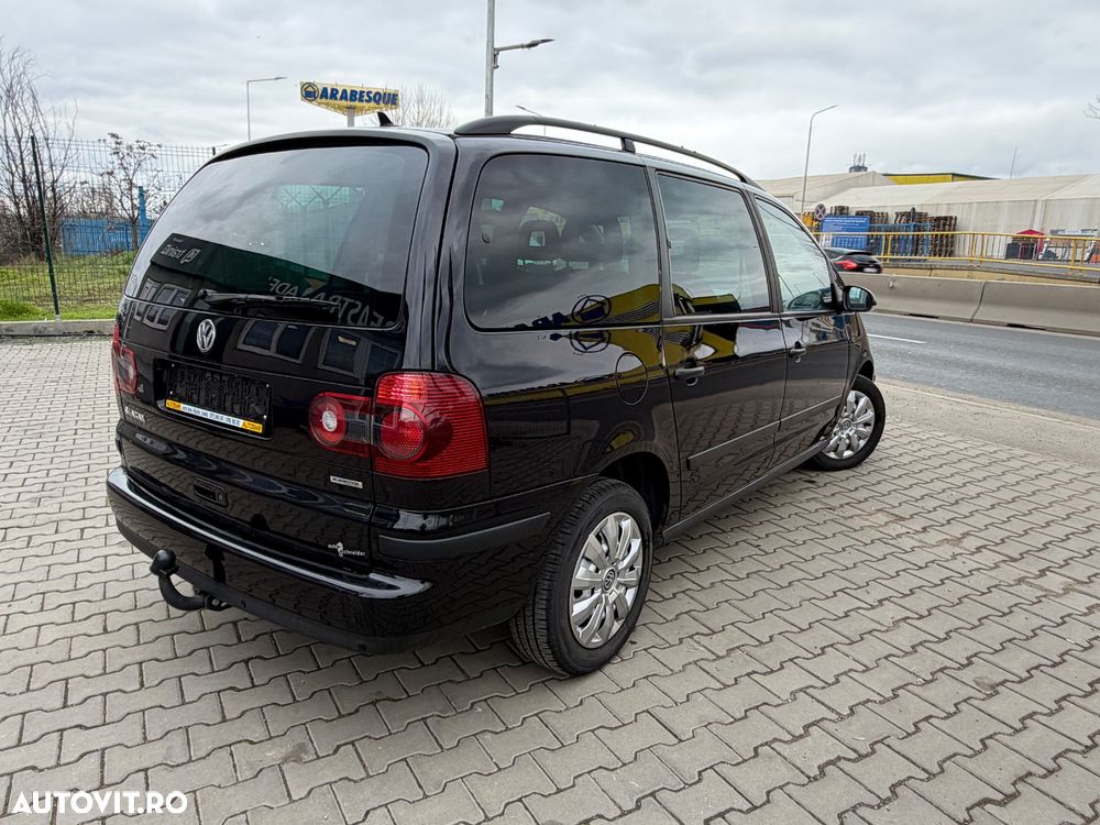 Volkswagen Sharan 2.0 TDI DPF BlueMotion Comfortline - 2