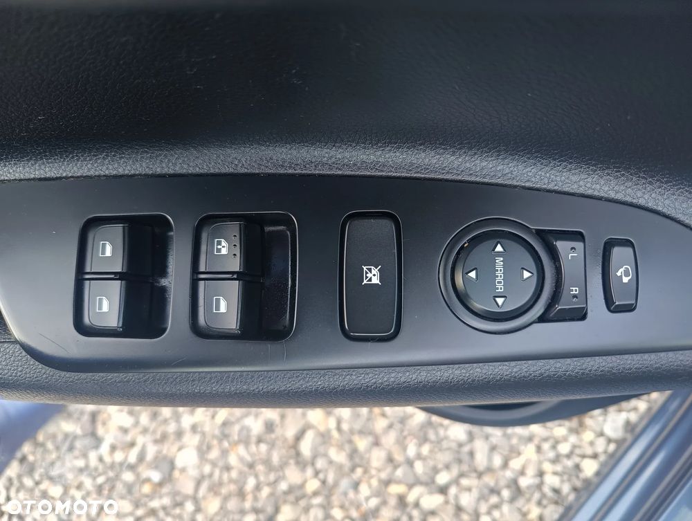 Kia Rio 1.4 Platinum Edition - 30