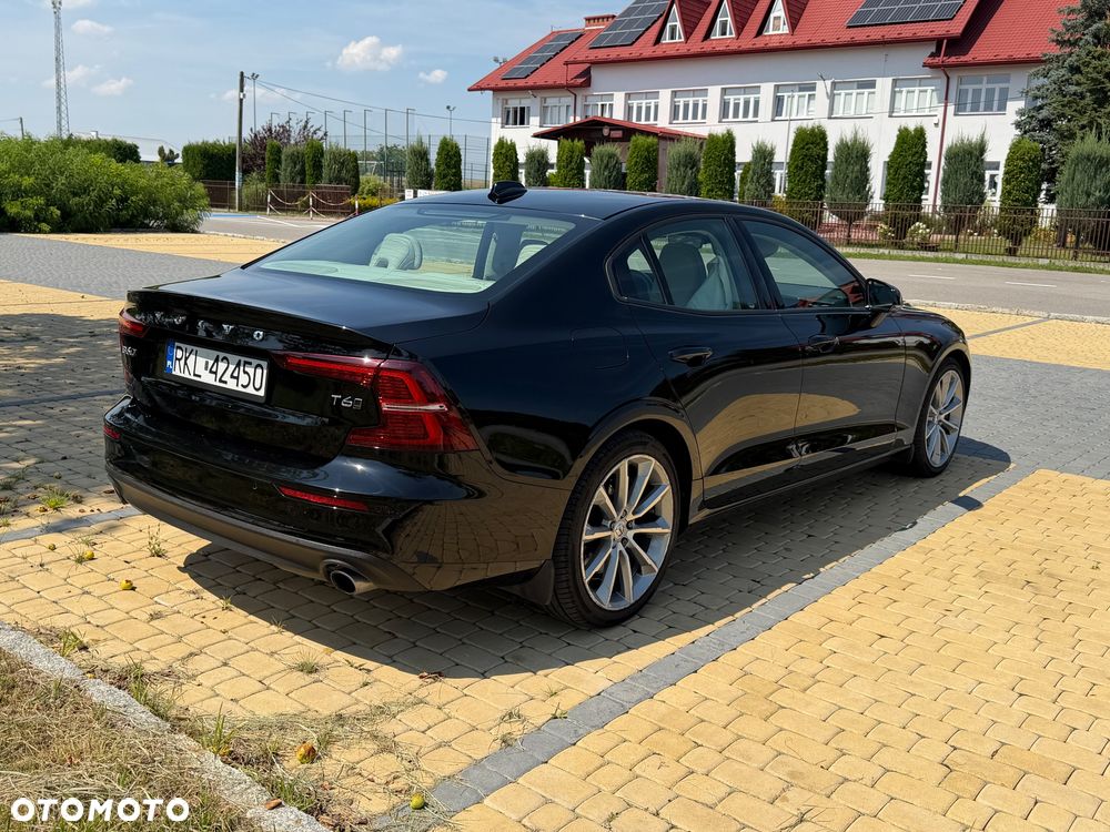 Volvo S60 T6 AWD Momentum Pro - 5
