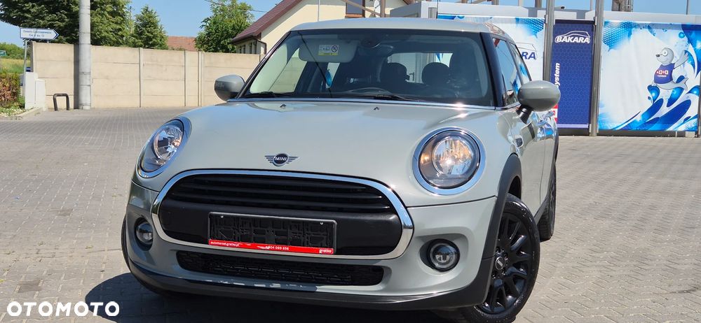MINI ONE - 9