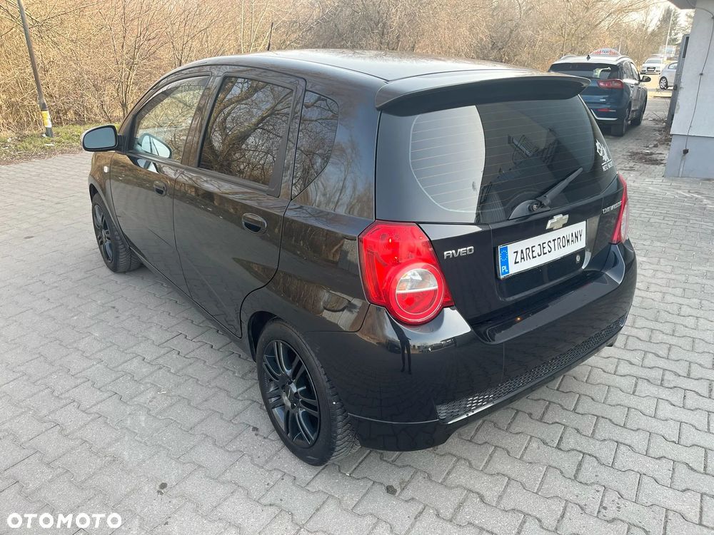 Chevrolet Aveo 1.2 - 4