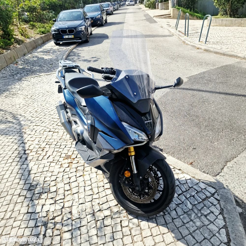 Honda Forza - 4