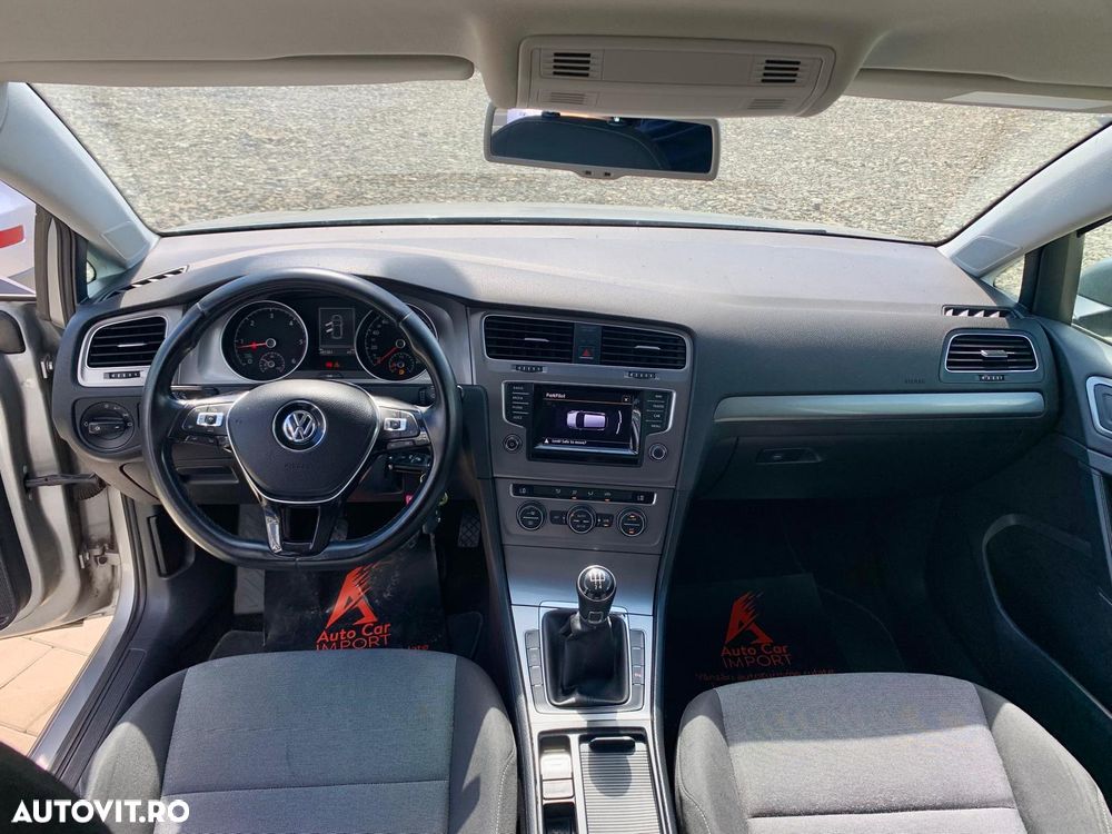 Volkswagen Golf 1.6 TDI BlueMotion Technology Comfortline - 6