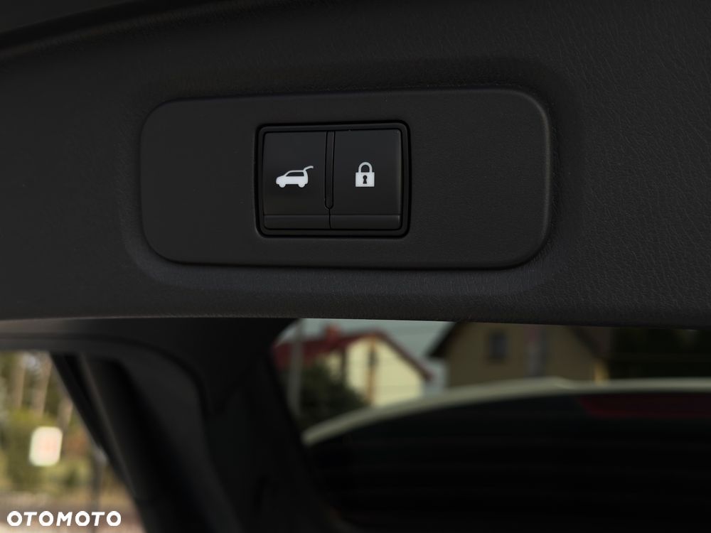 Nissan Qashqai 1.3 DIG-T MHEV Xtronic N-Connecta - 26