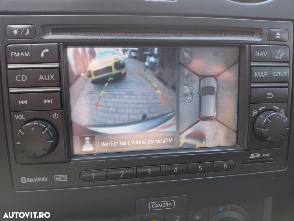 Nissan Qashqai 1.6 dCi DPF acenta - 12