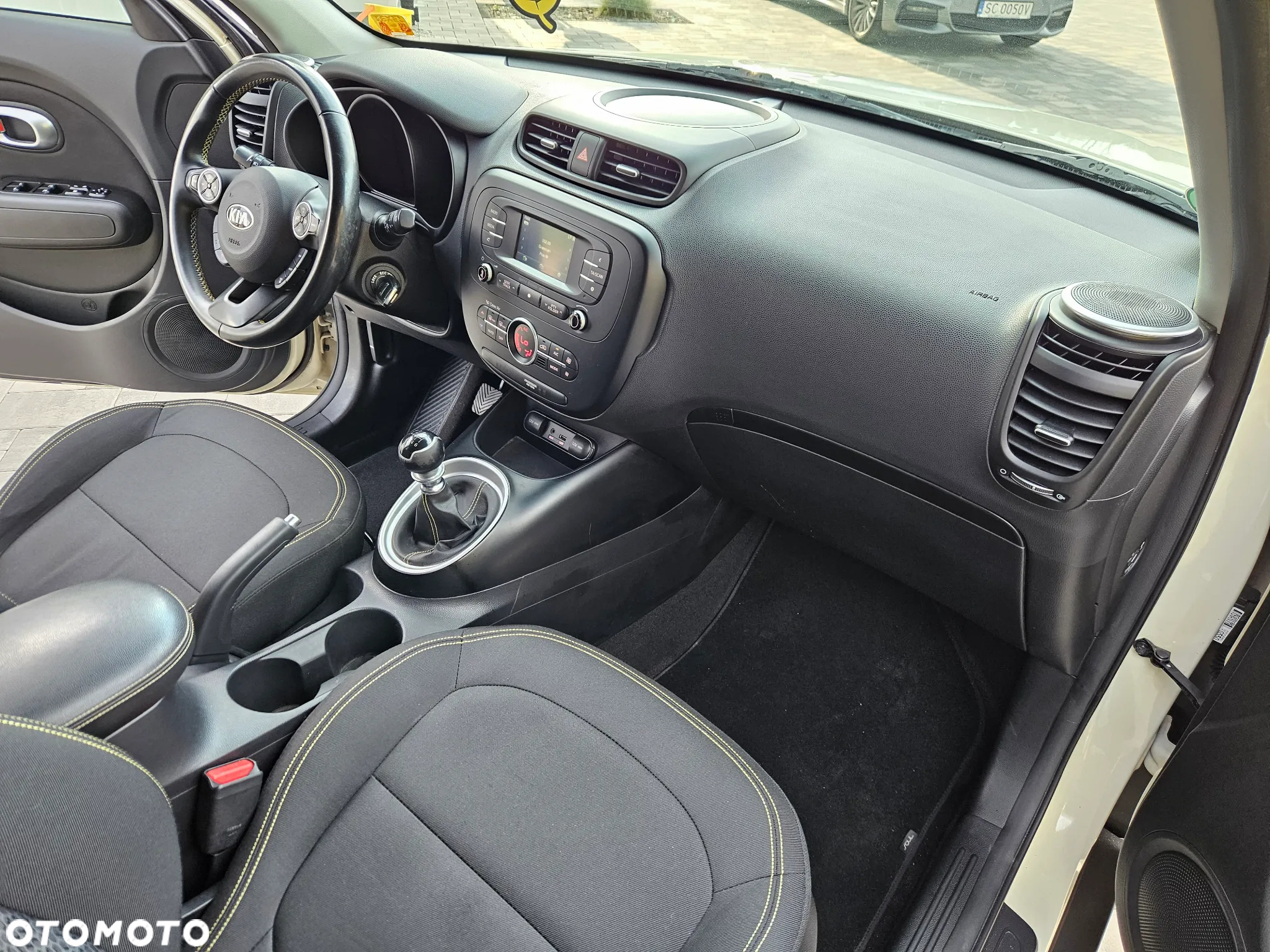 Kia Soul 1.6 GDI Dream Team Edition - 10