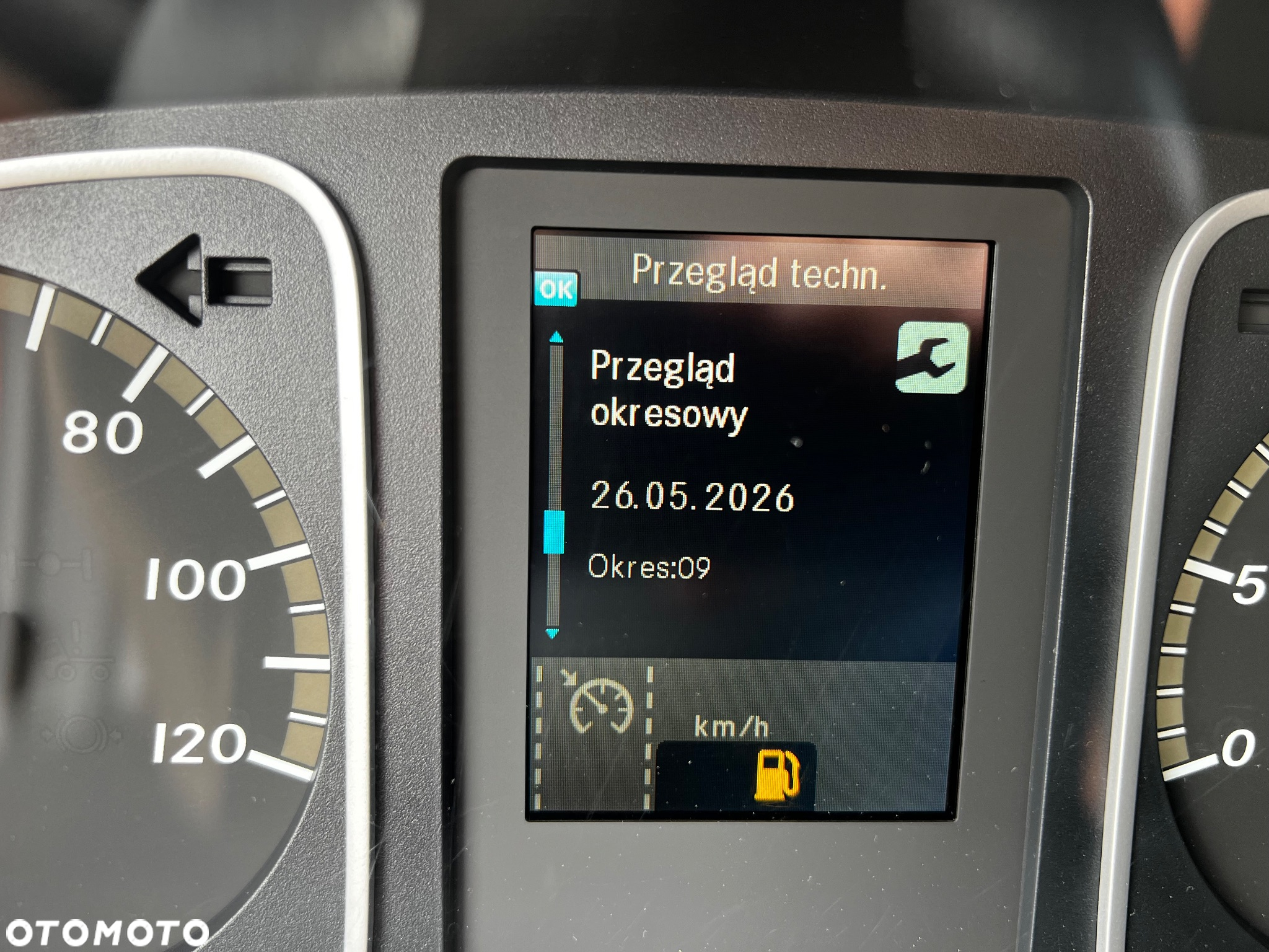 Mercedes-Benz ATEGO - 27