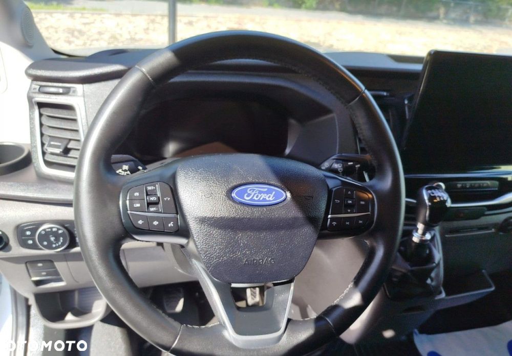 Ford Transit - 10