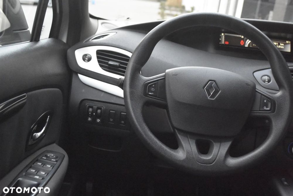 Renault Scenic 1.5 dCi Authentique - 17