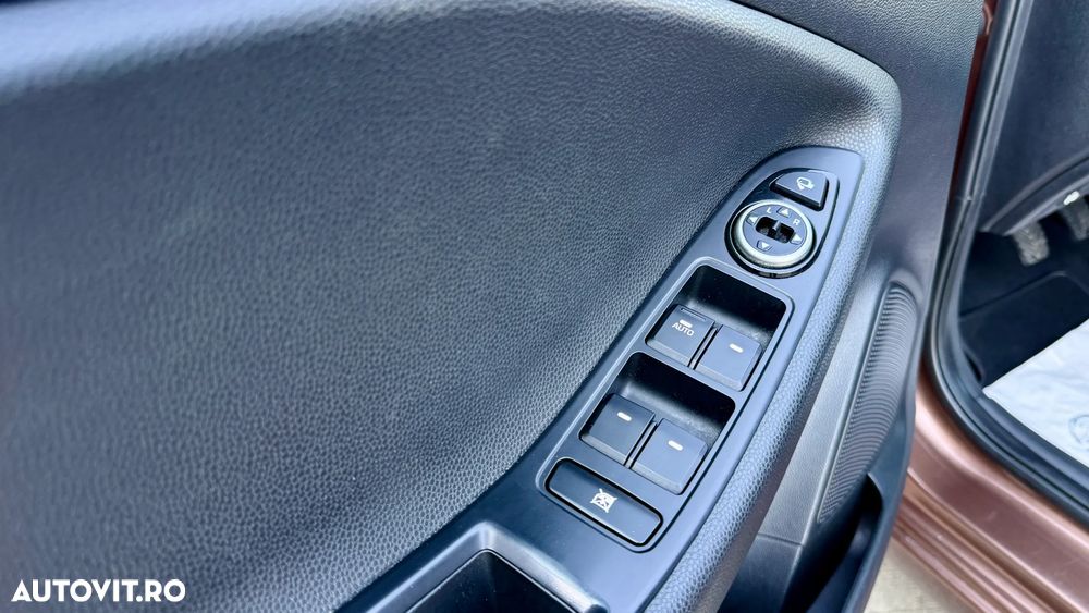 Hyundai i20 1.2 Highway - 11