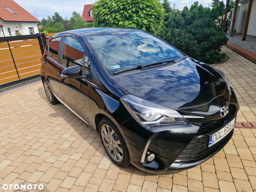 Toyota Yaris 1.5 Dynamic - 14