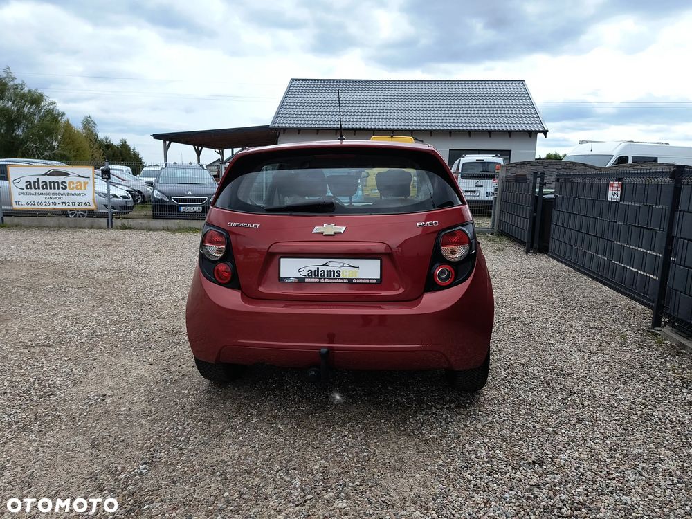 Chevrolet Aveo 1.2 LT - 16