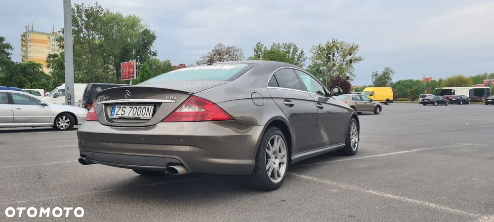 Mercedes-Benz CLS - 7
