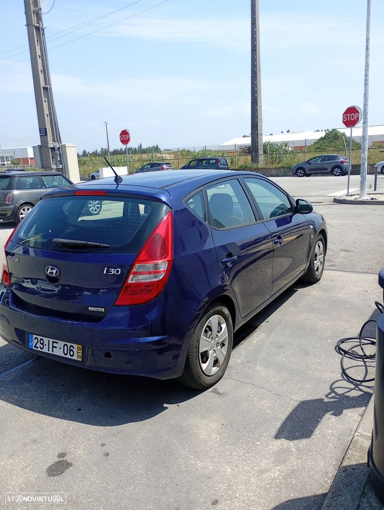 Hyundai i30 1.6 CRDI Classic CPF - 10