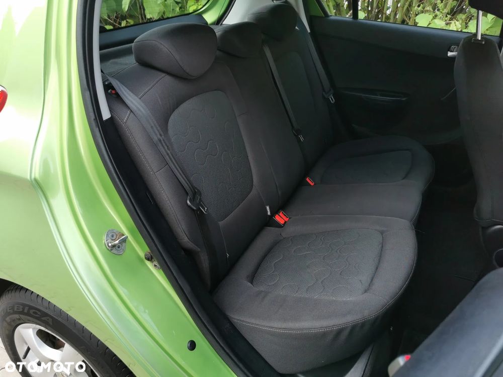 Hyundai i20 1.2 Edition Plus - 9