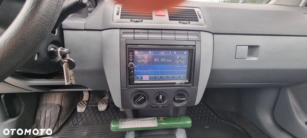 Skoda Fabia 1.4 16V Classic - 11